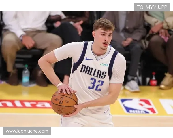 詹姆斯称弗拉格热爱篮球并勤奋训练